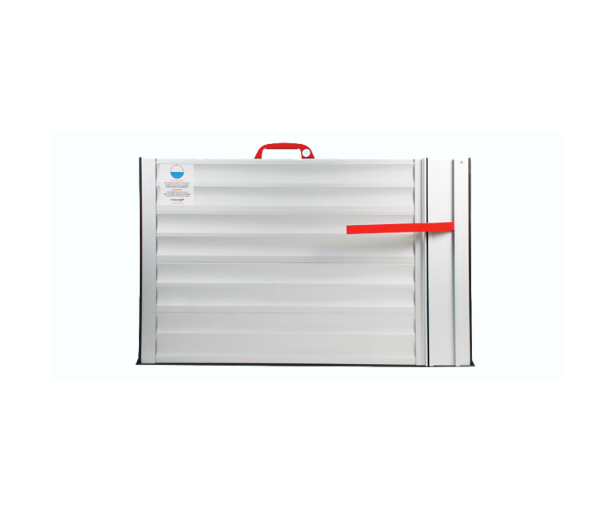 Aquastop Classic översvämningsskyddsvall
Acquastop Classic patenterad översvämningsskyddsvall skräddarsydd översvämningsbarriär snabb installation utan fasta guider vattentätt skydd dörrar portar öppningar upp till 3 meter koppelbar översvämningsbarriär EasyStop systemingsättning aluminiumlegering 25 mm 40 mm EPM-rubberprofiel gummitätning certifierad Institut Giordano ASCE24 vattentät inom 10 sekunder mobilt översvämningsskydd garage fönster källare industriell användning hög vattentryck hållbar översvämni