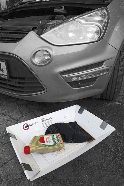 Emergency Containers ECCOTARP EC 01 EC 02 plattformsmobila hopfällbara uppsamlingsbehållare snabb insats olyckor läckage spill farliga vätskor tillfällig uppsamling korttidslagring kontaminerat avfall kemikalier oljeprodukter olycksplatser fordonsproblem industrilyft tre-lager polypropylen kemikalieresistent vattentät väderbeständig 600x400x120 mm EC 01 15 liter kapacitet 300x380x125 mm EC 02 3 liter hopfällbar transportstorlek verktygslös montering maximal belastning 10 kg EC 01 5 kg EC 02 temperatur -20°C