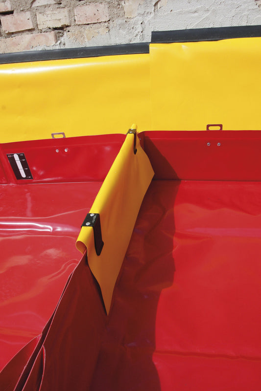 Fasadavvattningsränna – Facade Drainage Slot