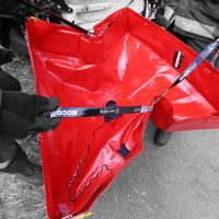 ECCOTARP hopfällbar spillbund ET kollapsibel spillbund snabb respons vatten oljeprodukter kemikalier olika storlekar ET 01 S ET 02 M ET 03 L ET 04 XL ET 041 XL DECON ET 051 XXL EASY PACK ET 06 SHALLOW PES PVC 680 g/m² oljebeständig syror baser -30°C till +70°C sidoförstärkningar självstödjande hanteringsbälten 200 kg kapacitet nivåindikator dräneringshål kulventil skyddsmatta special liner transportpåse XL DECON persondekontaminering EASY PACK segmentförstärkningar SHALLOW låg profil trånga utrymmen industr